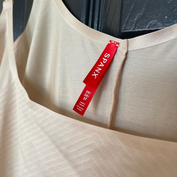 NWOT Spanx‎ Invisible Shaping Open-Bust Mid-Thigh Bodysuit - Picture 6 of 10